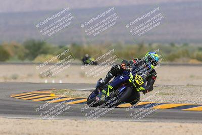 media/Oct-08-2023-CVMA (Sun) [[dbfe88ae3c]]/Race 5 Amateur Supersport Open/